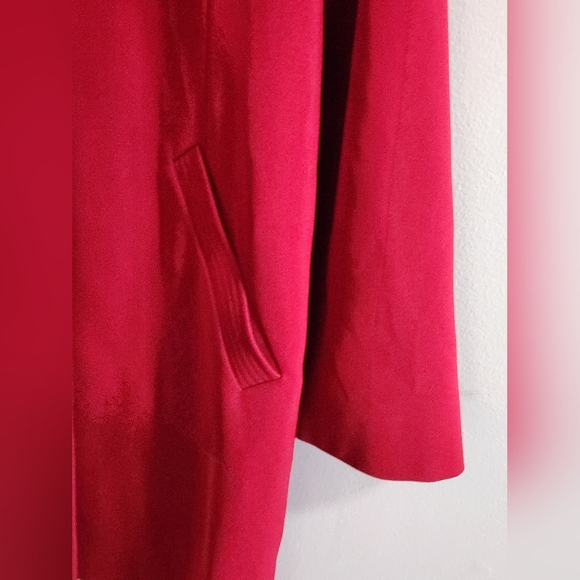 Fen-nelli Red Women's Coat with Removable Hood Size M (7-8), Button-up Closure - Picture 4 of 10